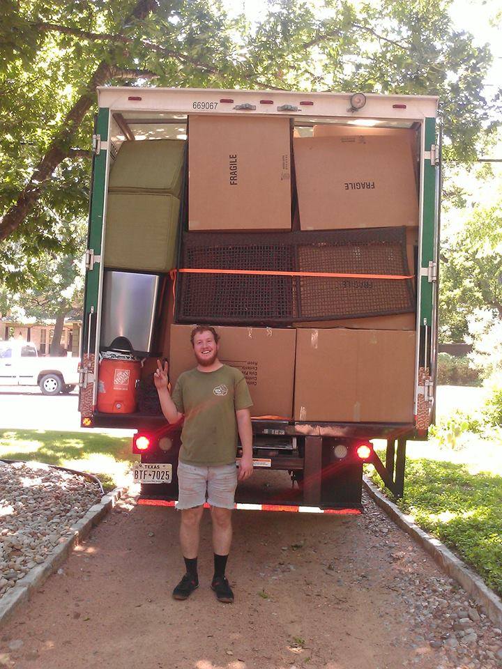 Relocate with your friendly neighborhood movers. Little Guys can help you every step of the way.