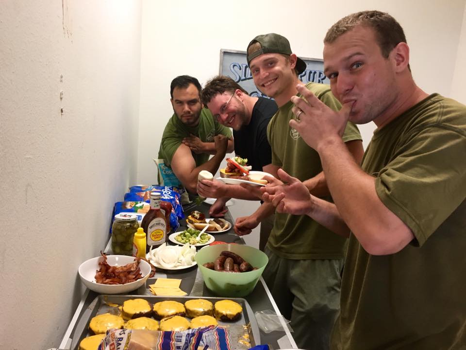 Have fun, take breaks, eat and drink well. Just a few of Little Guys’ summer secrets.