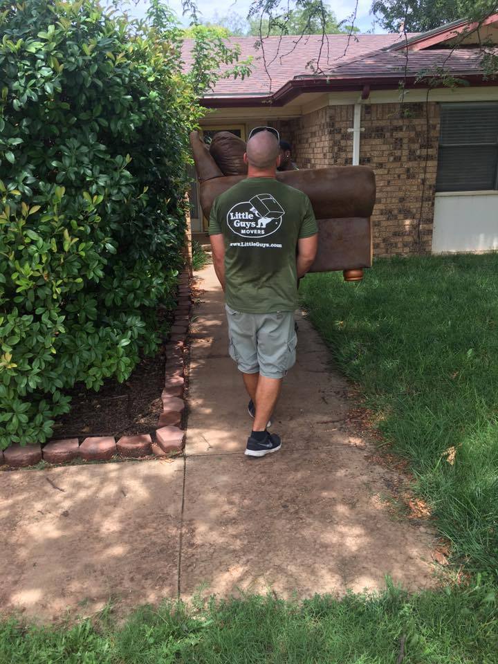 Let Little Guys Movers help you with the heavy lifting so you can move on with your life.