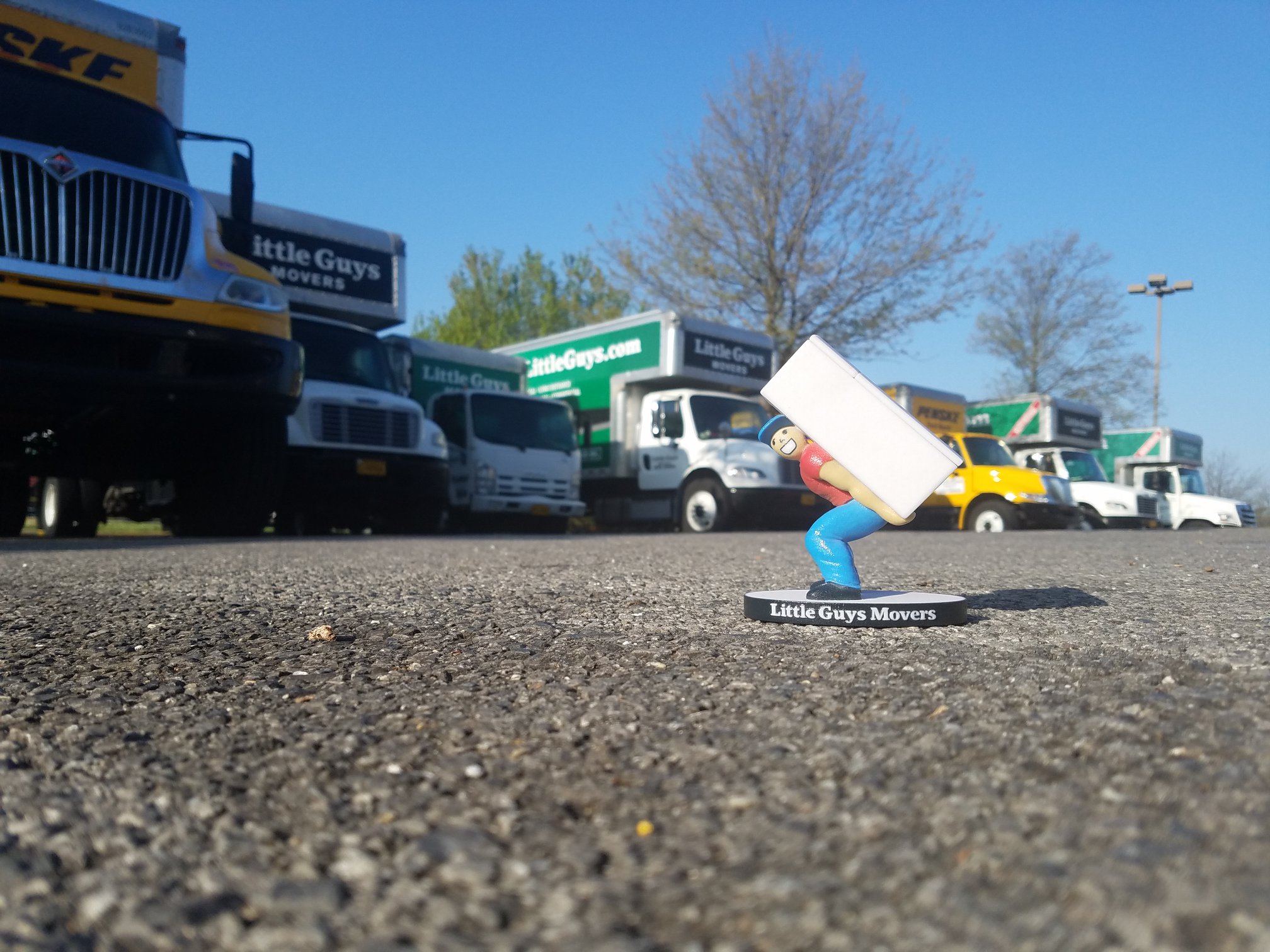 fayetteville moving trucks